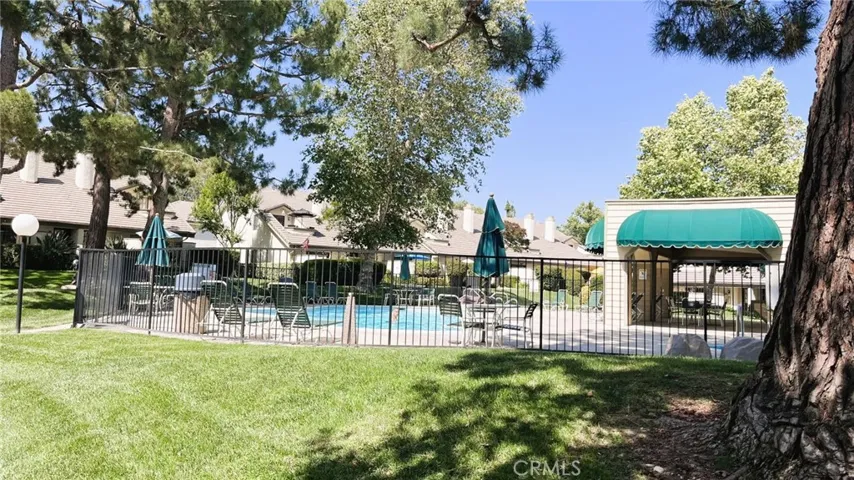 978 W Arrow Highway F, Upland, California 91786