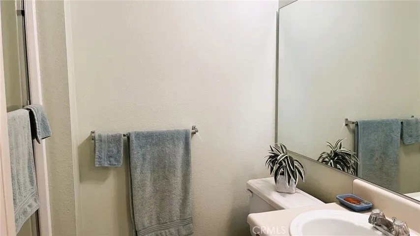 978 W Arrow Highway F, Upland, California 91786