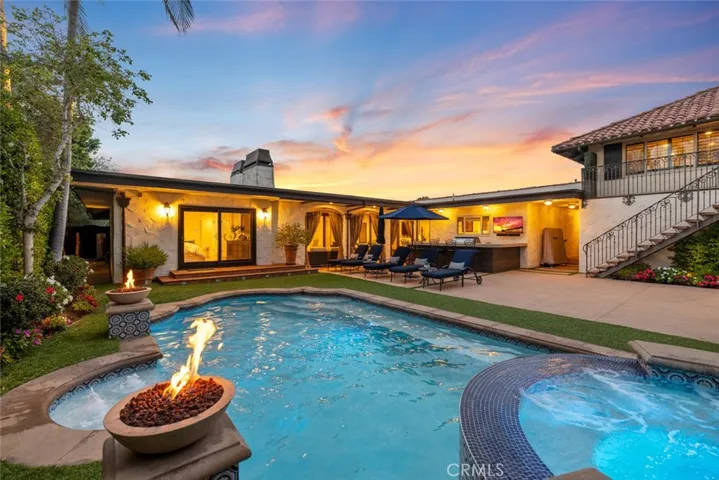 1511 Santiago Drive, Newport Beach, California 92660