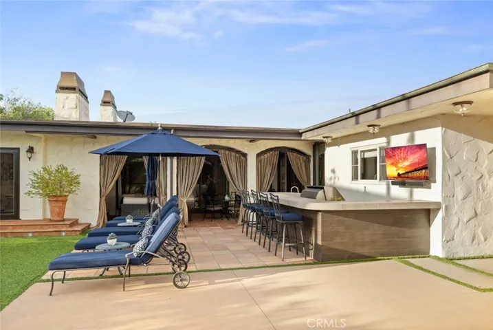 1511 Santiago Drive, Newport Beach, California 92660