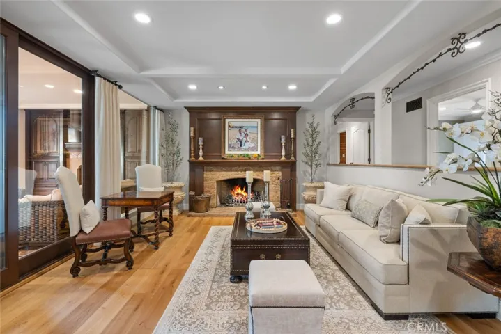 1511 Santiago Drive, Newport Beach, California 92660