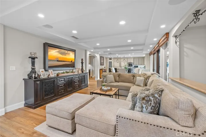 1511 Santiago Drive, Newport Beach, California 92660