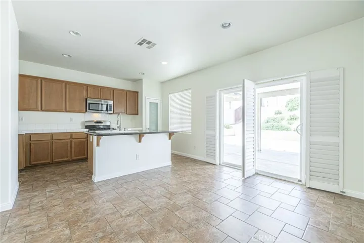 37251 Wild Tree, Palmdale, California 93550
