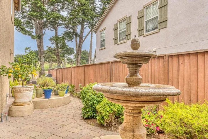 4150 Peninsula Point Drive, Seaside, California 93955