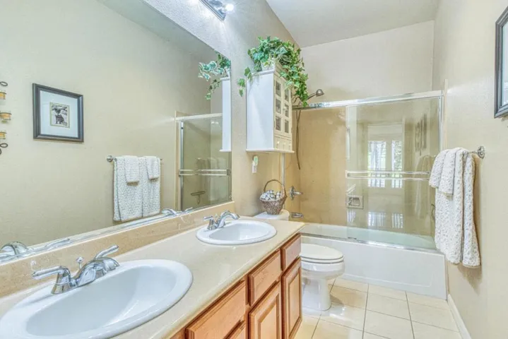 4150 Peninsula Point Drive, Seaside, California 93955