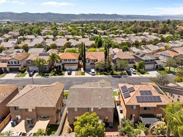 42124 Orange Blossom Drive, Temecula, California 92591