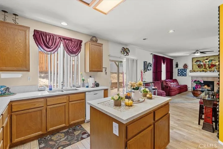 42124 Orange Blossom Drive, Temecula, California 92591
