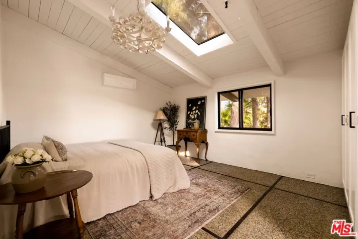 28611 Bamfield Drive, Agoura Hills, California 91301