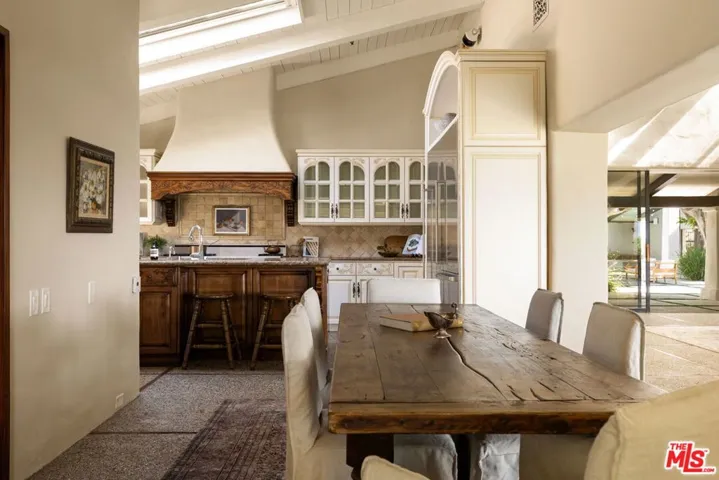 28611 Bamfield Drive, Agoura Hills, California 91301