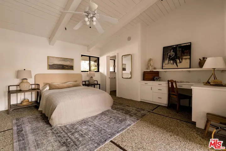 28611 Bamfield Drive, Agoura Hills, California 91301
