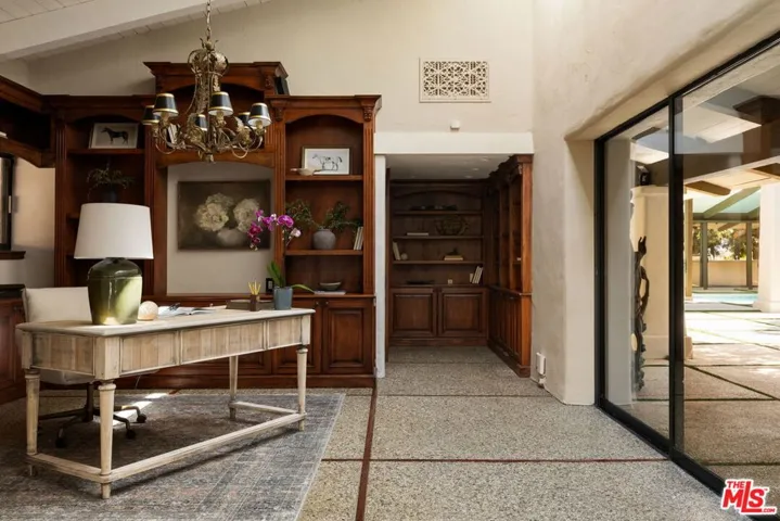 28611 Bamfield Drive, Agoura Hills, California 91301