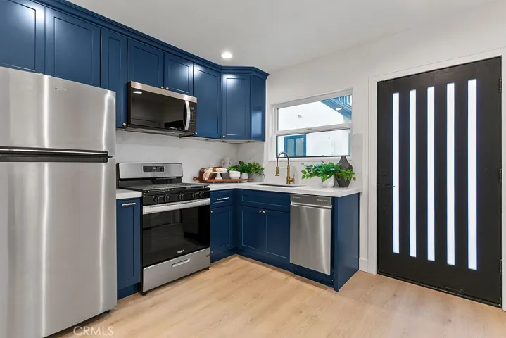 Detached ADU Kitchen