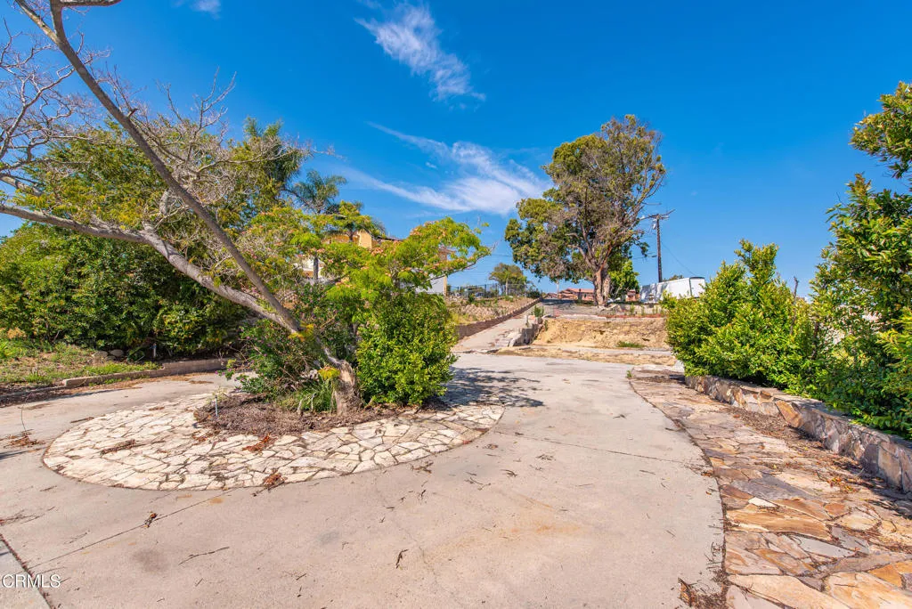 183 Cerro Crest Dr Camarillo-8