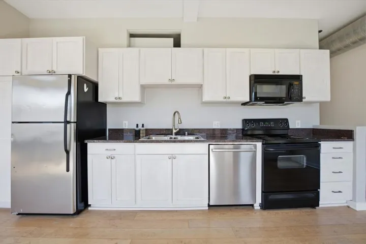 777 6th Ave 319, San Diego, California 92101