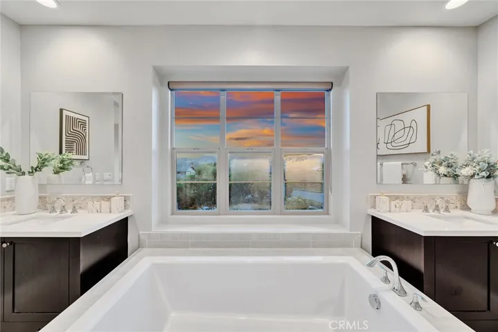 1 Intriga Court, Rancho Mission Viejo, California 92694