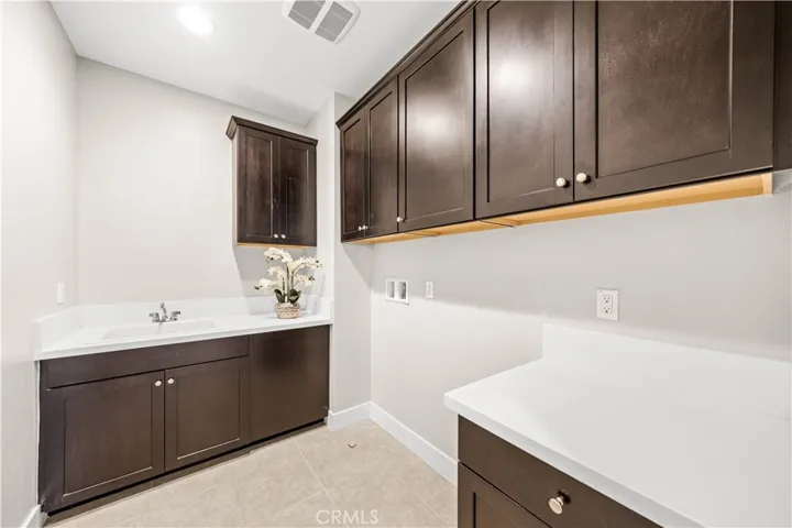 1 Intriga Court, Rancho Mission Viejo, California 92694