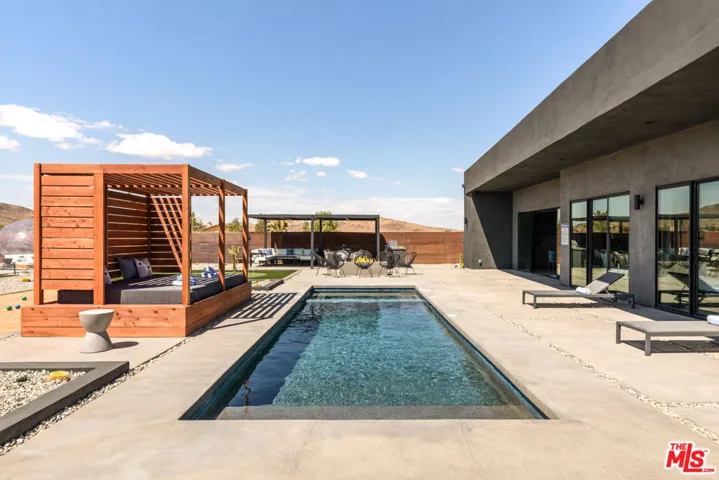 Unit 2 - Backyard/Pool
