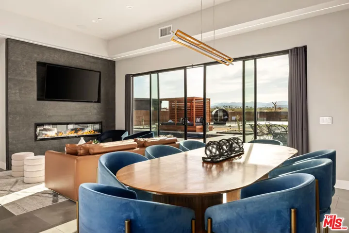 Unit 2 - Dining/Living