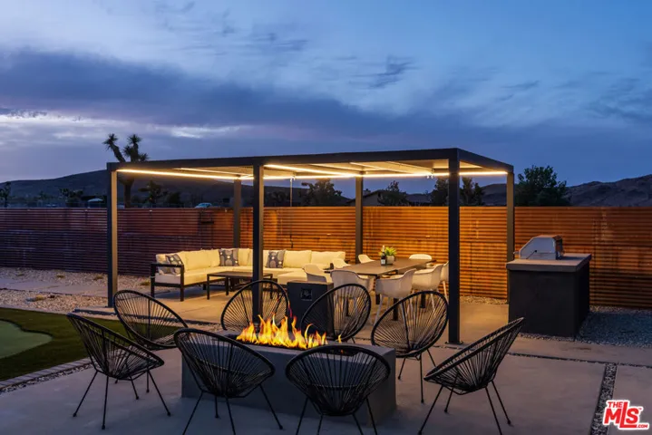 Unit 2 - Backyard/Patio