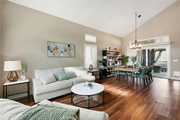2144 Estrado Circle, Corona, California 92882