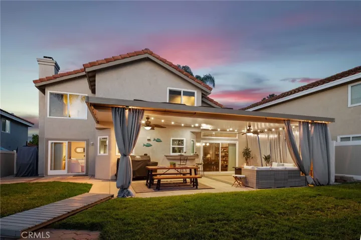 2144 Estrado Circle, Corona, California 92882