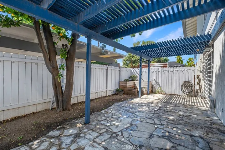 16605 Townhouse, Tustin, California 92780