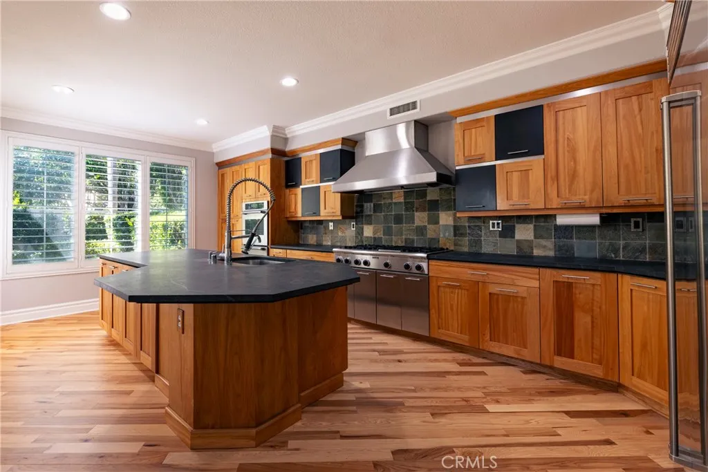 1417 Sea Ridge Drive, Newport Beach, California 92660 — photo 4