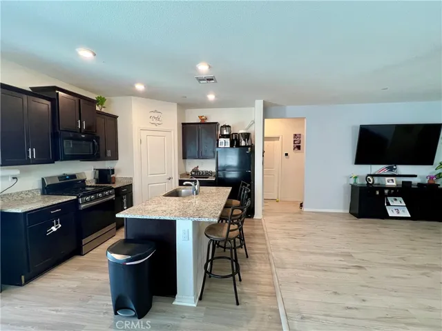 16834 Desert Willow, Victorville, California 92394
