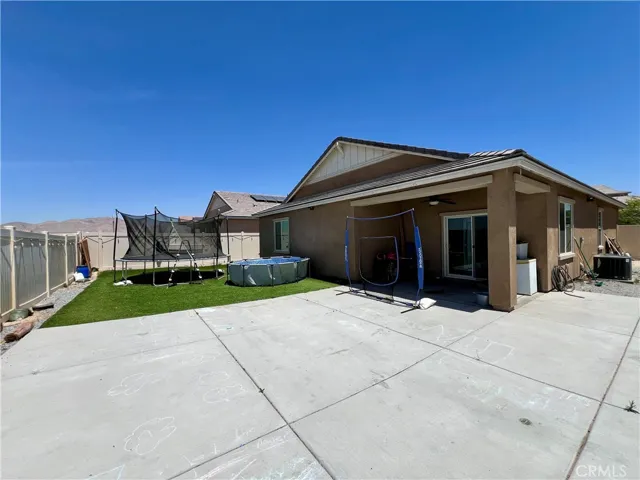 16834 Desert Willow, Victorville, California 92394