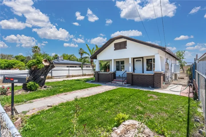 755 Harris, San Bernardino, California 92411