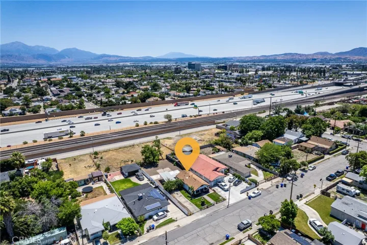 755 Harris, San Bernardino, California 92411