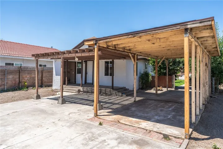 755 Harris, San Bernardino, California 92411