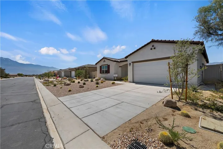 11339 Bald Eagle Lane, Desert Hot Springs, California 92240