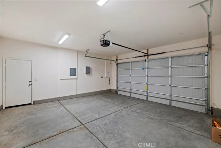11339 Bald Eagle Lane, Desert Hot Springs, California 92240