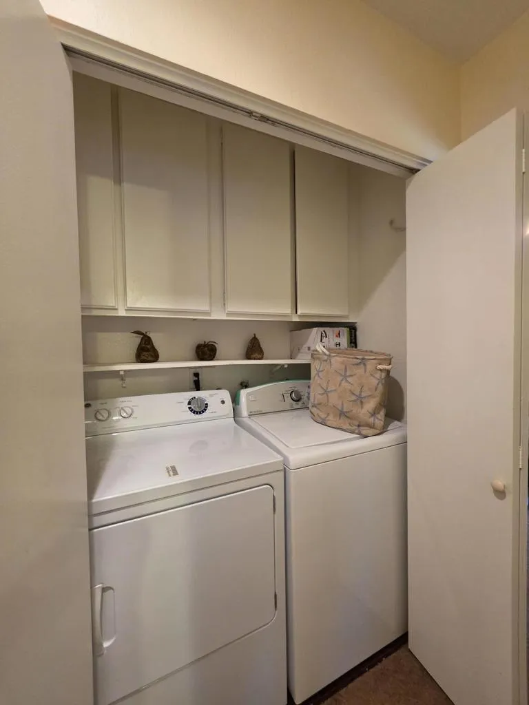 Full sized laundry