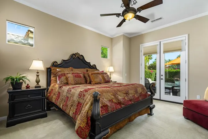 21-web-or-mls-JMJacaranda2_OPMG_0526_021