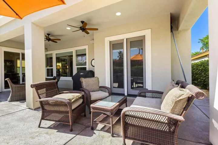36-web-or-mls-JMJacaranda2_OPMG_0526_036