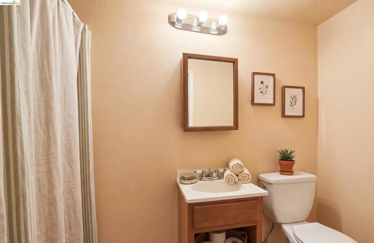 Bathroom on lower level. AI-Generated