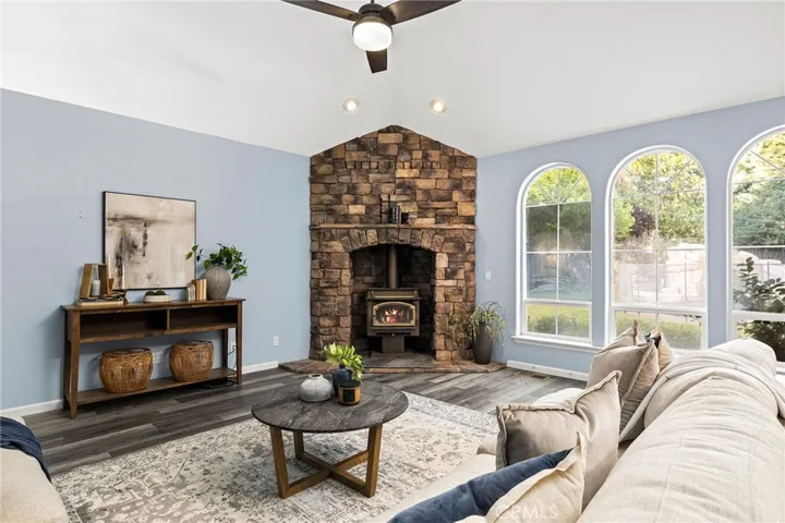 3150 Shady Grove Court, Chico, California 95973