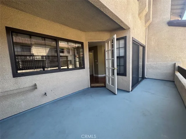 17 Mesquite, Pomona, California 91766