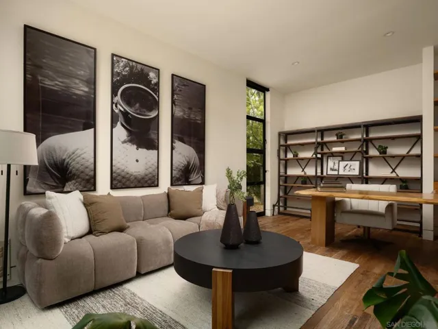 , Solana Beach, California 92075