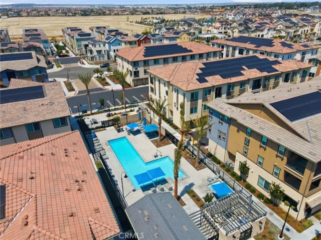 6114 Valentina Way 301, Eastvale, California 92880