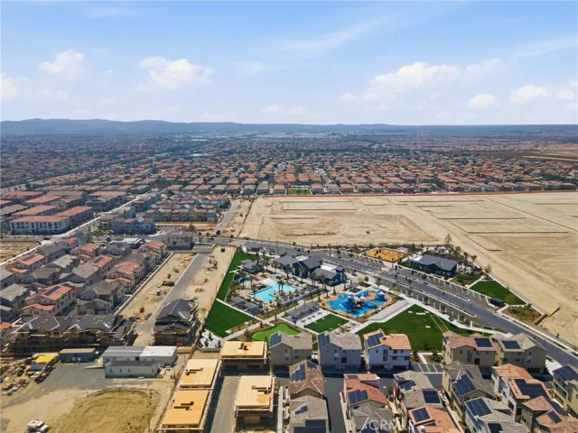 6114 Valentina Way 301, Eastvale, California 92880