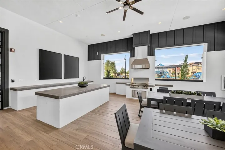 6114 Valentina Way 301, Eastvale, California 92880