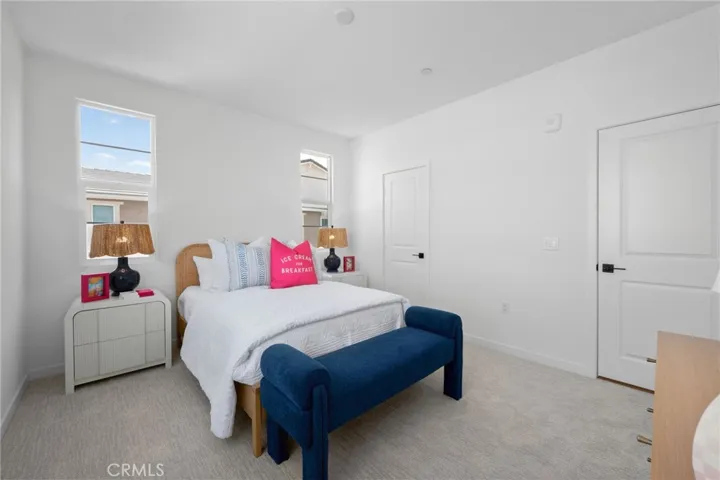 6114 Valentina Way 301, Eastvale, California 92880