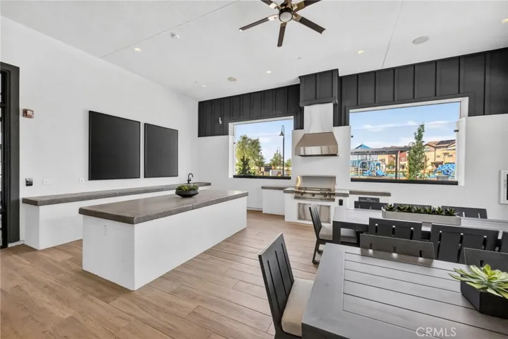 6114 Valentina Way 301, Eastvale, California 92880
