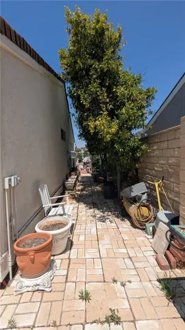 other Side yard from Courtyard