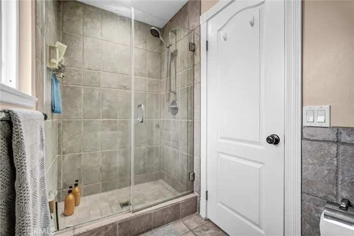 19410 Shelford, Cerritos, California 90703
