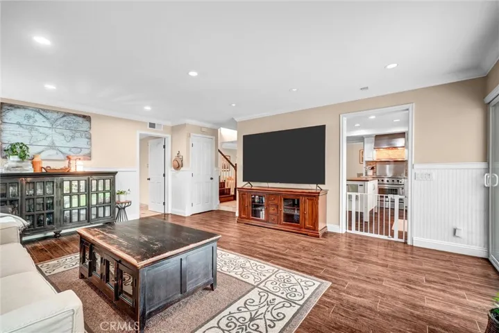 19410 Shelford, Cerritos, California 90703