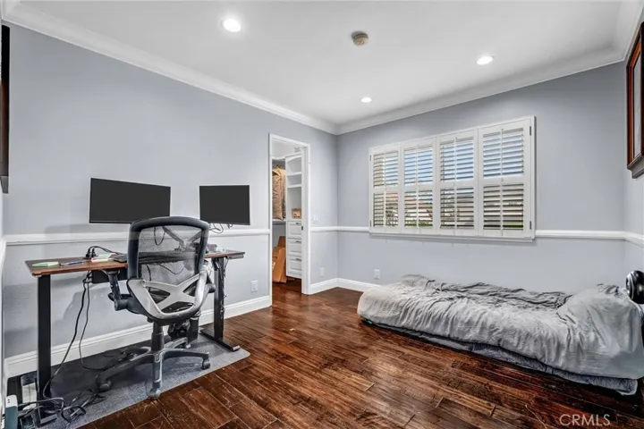 19410 Shelford, Cerritos, California 90703